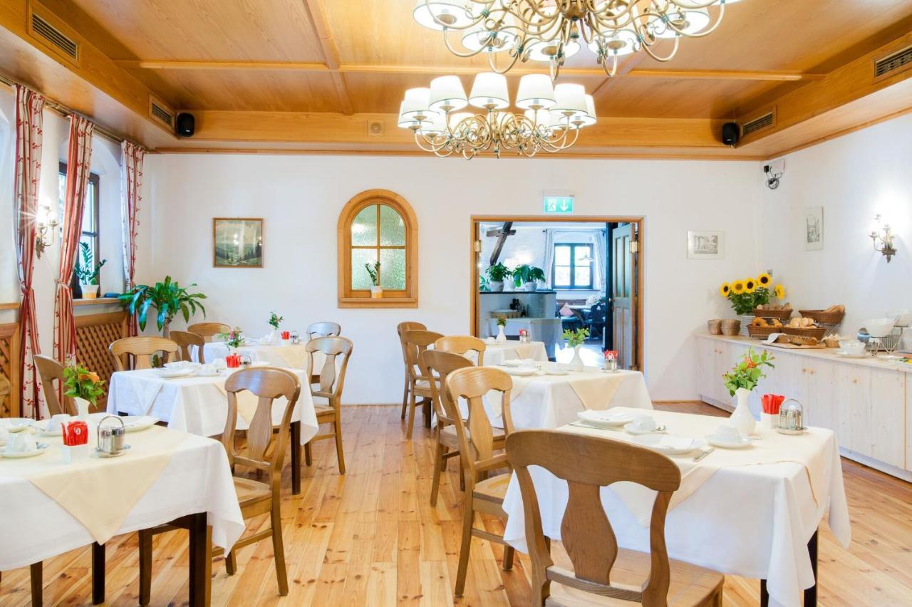 Hotel Gasthof Der Jagerwirt Bergheim Exteriér fotografie